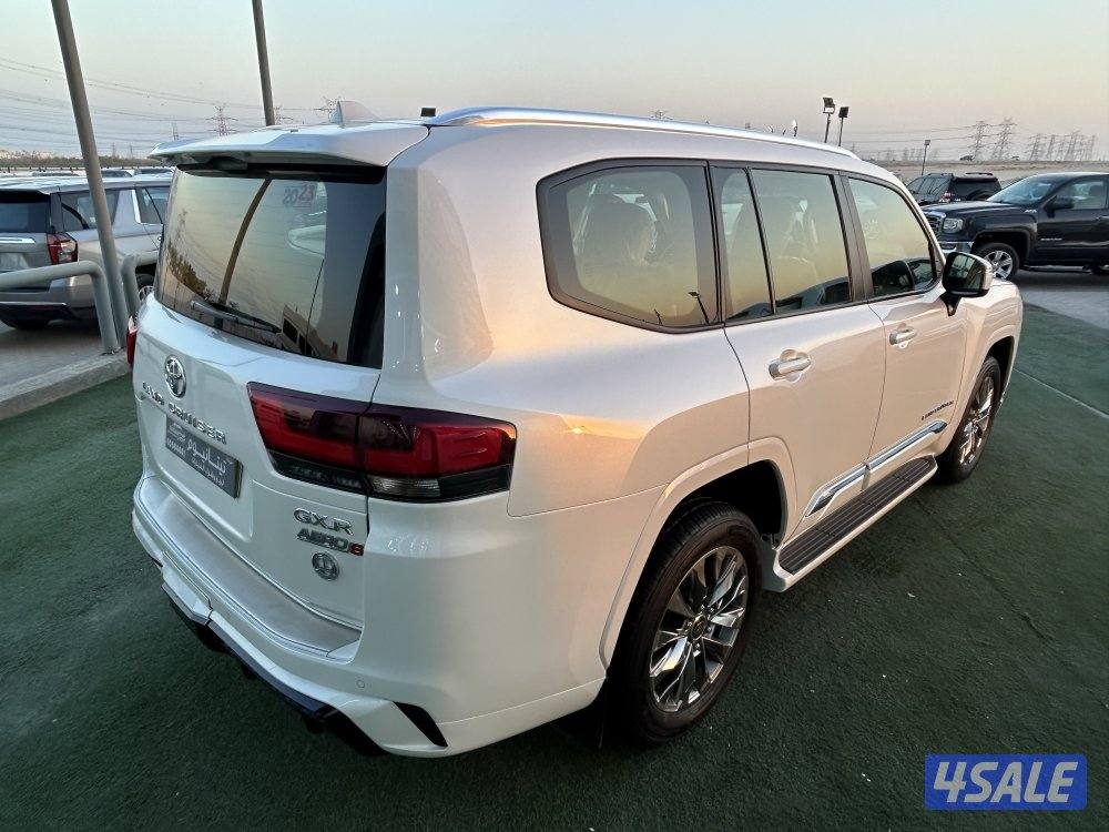 للبيع لاند كروزر GXR ايرو20233