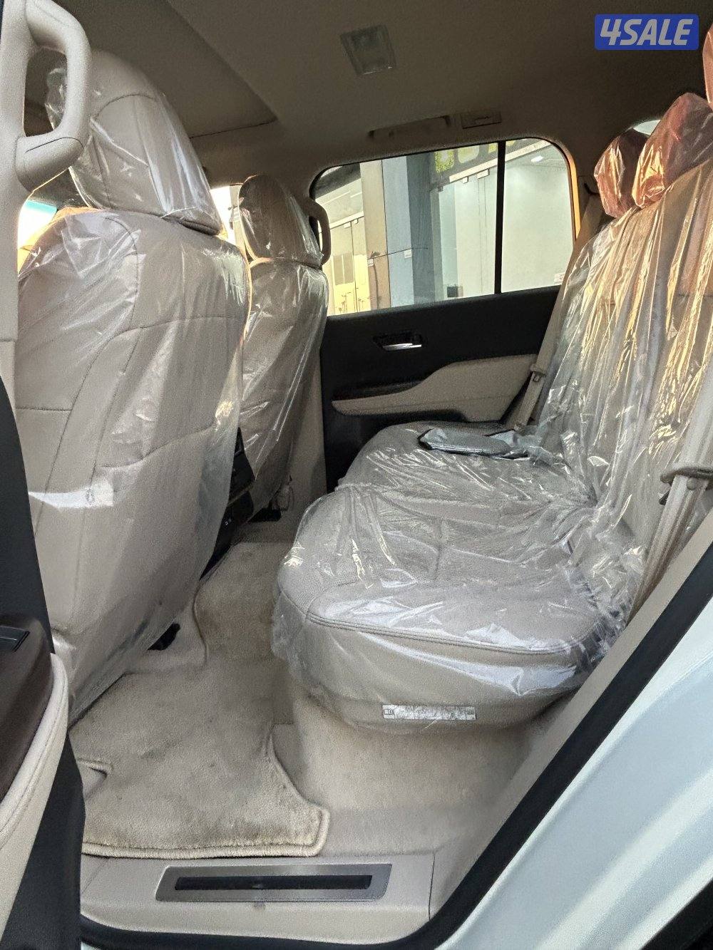 للبيع لاند كروزر GXR ايرو20236