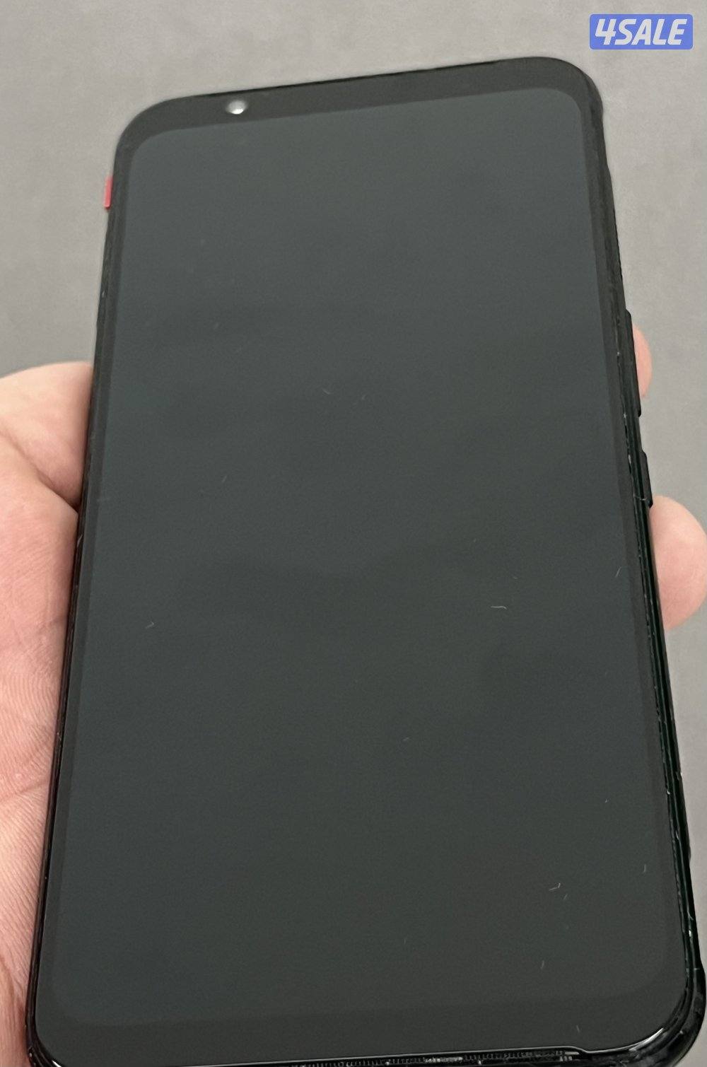 للبيع رد ماجيك ١٢ رام0