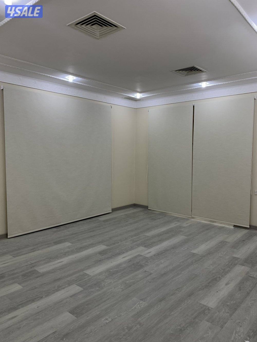 فني تفصيل وتركيب ستاير رول عازل ضوء وحراره1