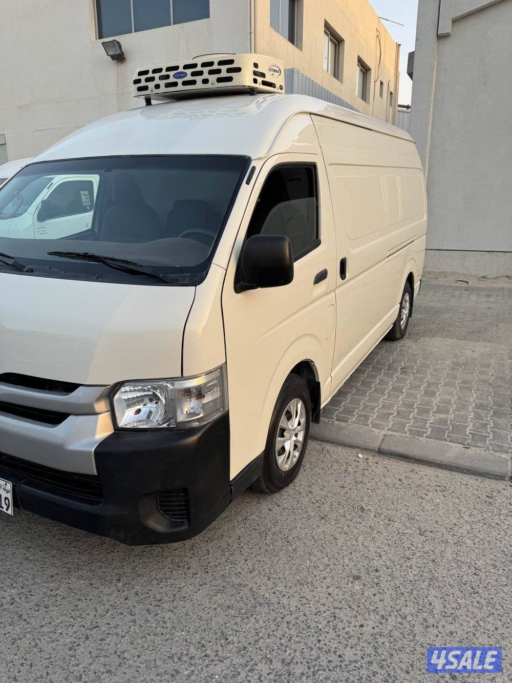 تويوتا باص هياس مقفل ثلاجه موديل 20230