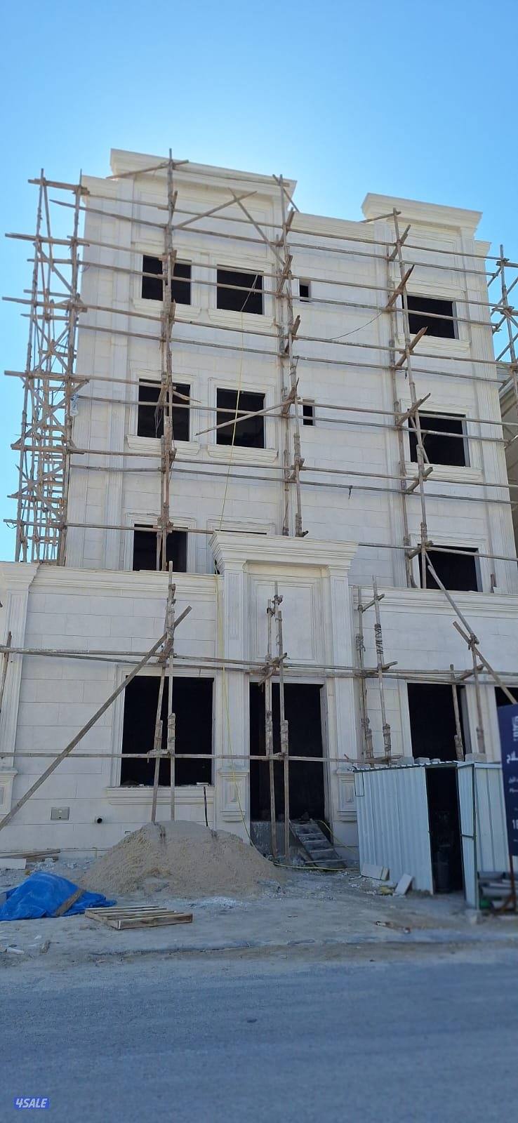 مقاول جميع انواع الحجر الطبيعي والطبواق الجيري0