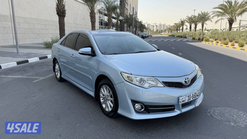 كامري GLX 20125