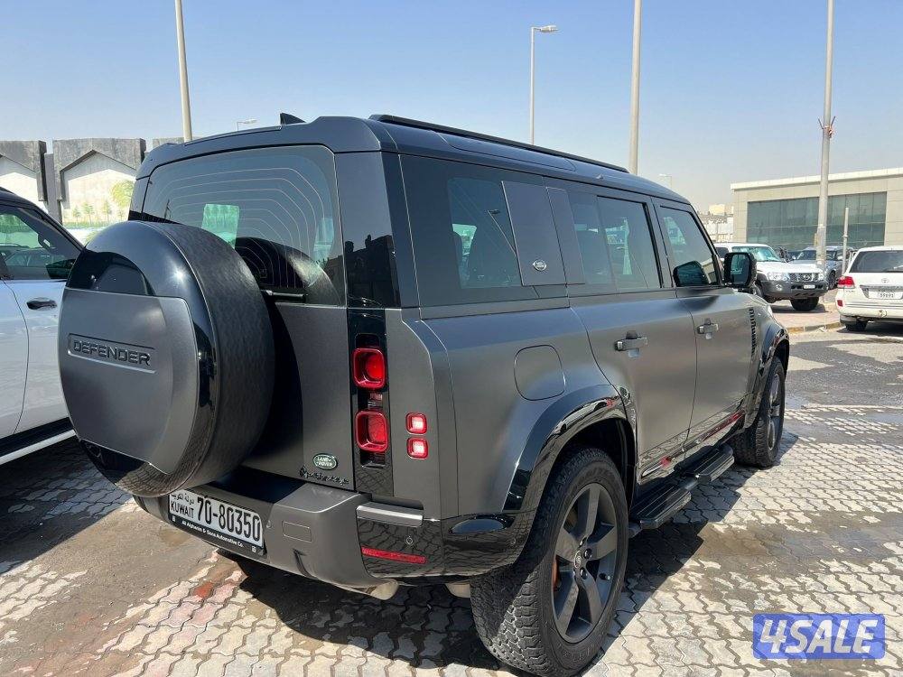 ديفندر HSE V61