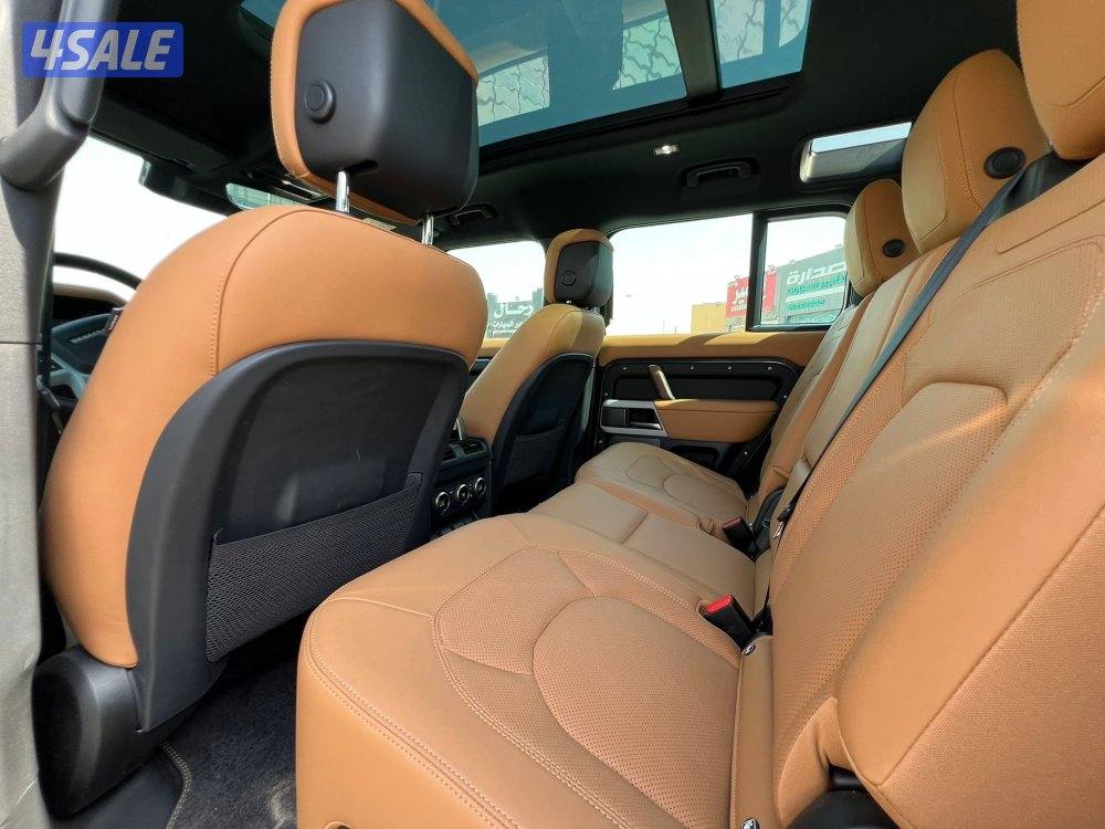 ديفندر HSE V66