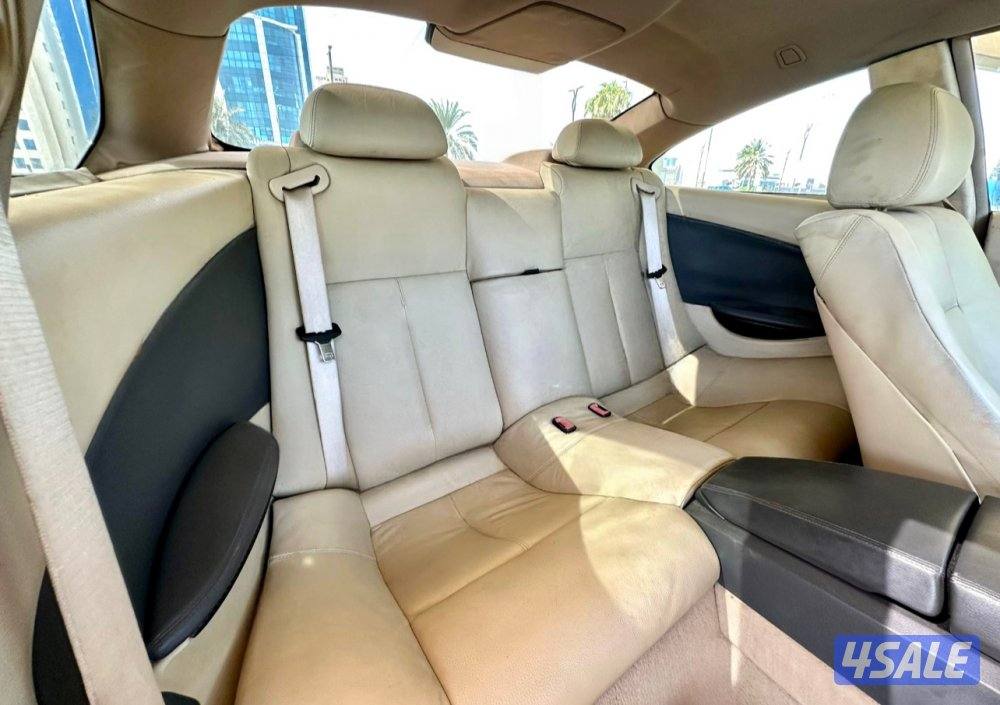 ًBMW 630i - الموديل:2006 - العداد:3149
