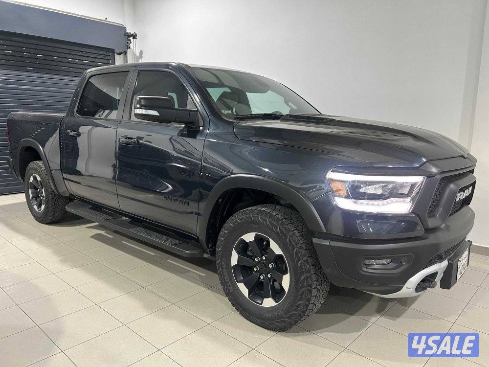 RAM 1500 Rebel Crew Cab3