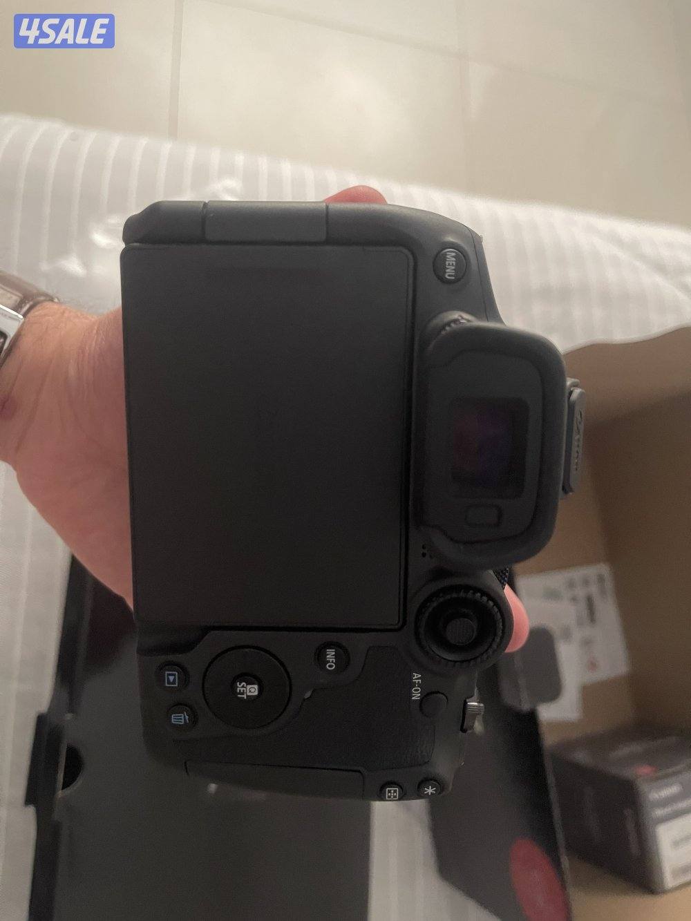 كامرة كانون R7 EOS3