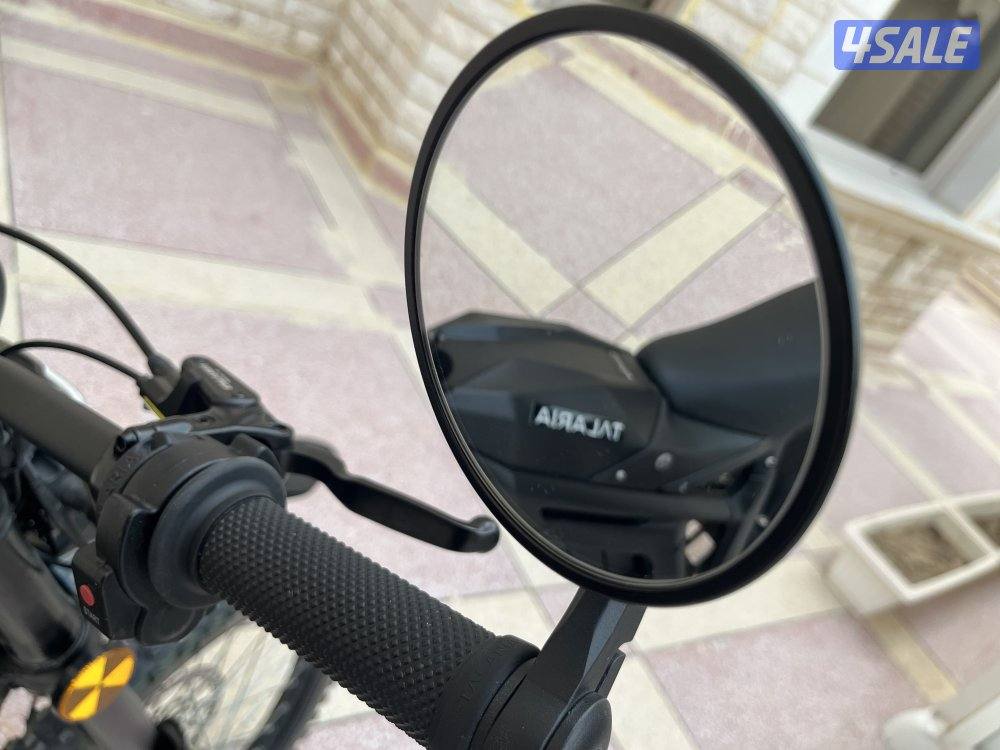 Talaria Sting R MX4 2025 Electric E-motorcycle Surron سيكل شحن كهربائي3