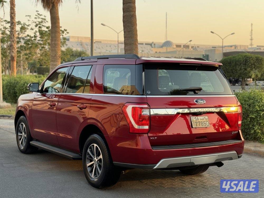 فورد اكسبدشن XLT موديل 2018 بحاله الوكاله5