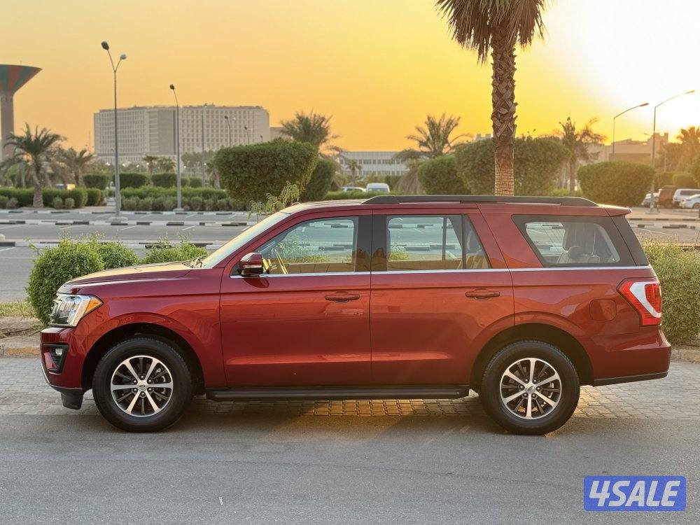 فورد اكسبدشن XLT موديل 2018 بحاله الوكاله10