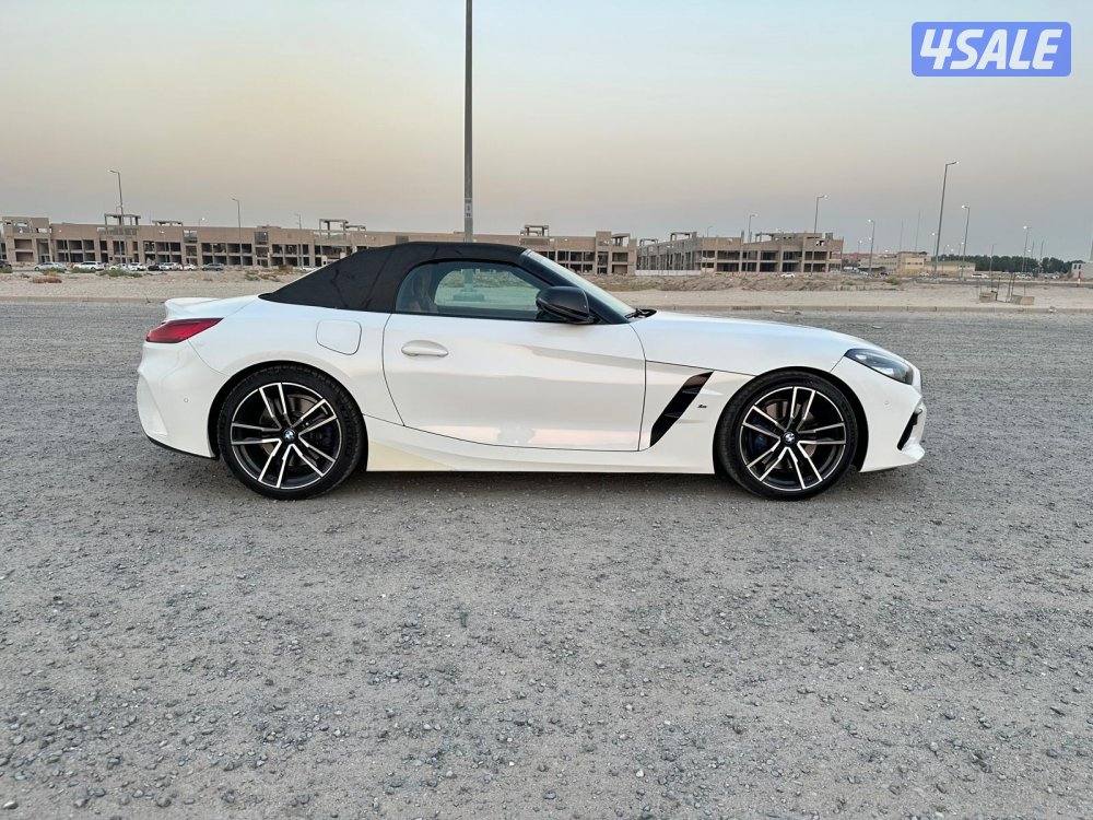 BMW Z4  موديل ٢٠١٩ M power kit تحت الكفالة  بحالة الوكالة10