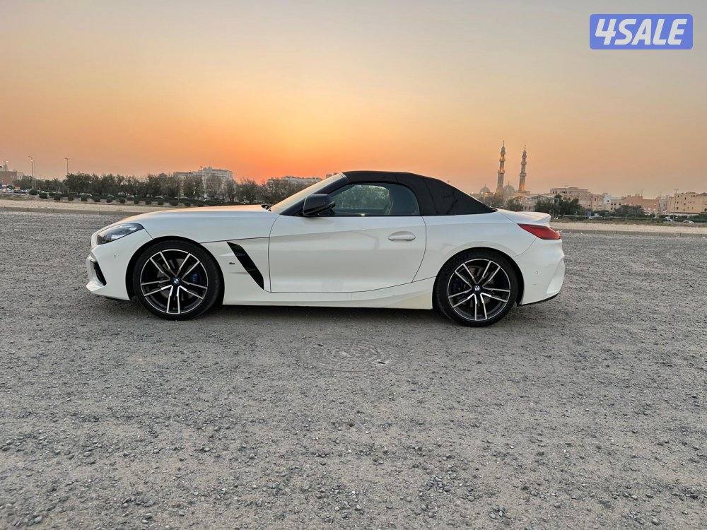 BMW Z4  موديل ٢٠١٩ M power kit تحت الكفالة  بحالة الوكالة13