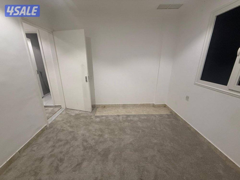 شقق للايجار حولي للعزاب فاضي وخلو غرفة صاله حمام مطبخ13