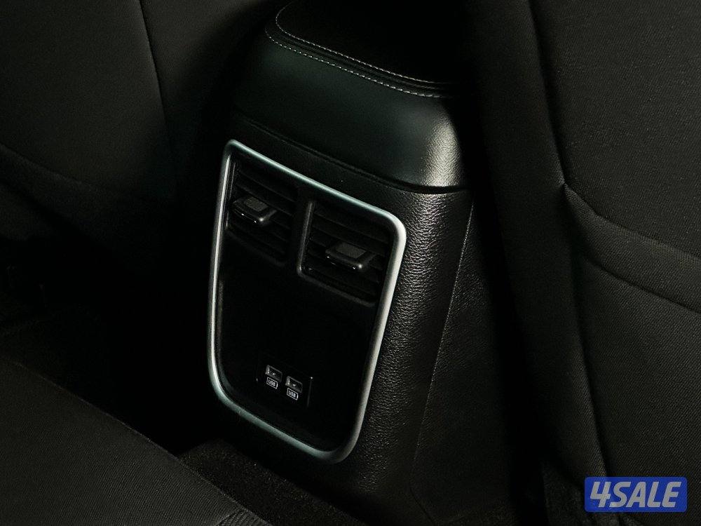 دودج تشارجر وكالة تحت الكفالة موديل ٢٠٢٣ عداد ٢٥ الف كيلو11