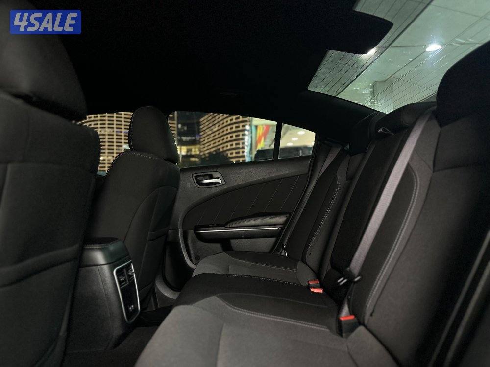 دودج تشارجر وكالة تحت الكفالة موديل ٢٠٢٣ عداد ٢٥ الف كيلو12