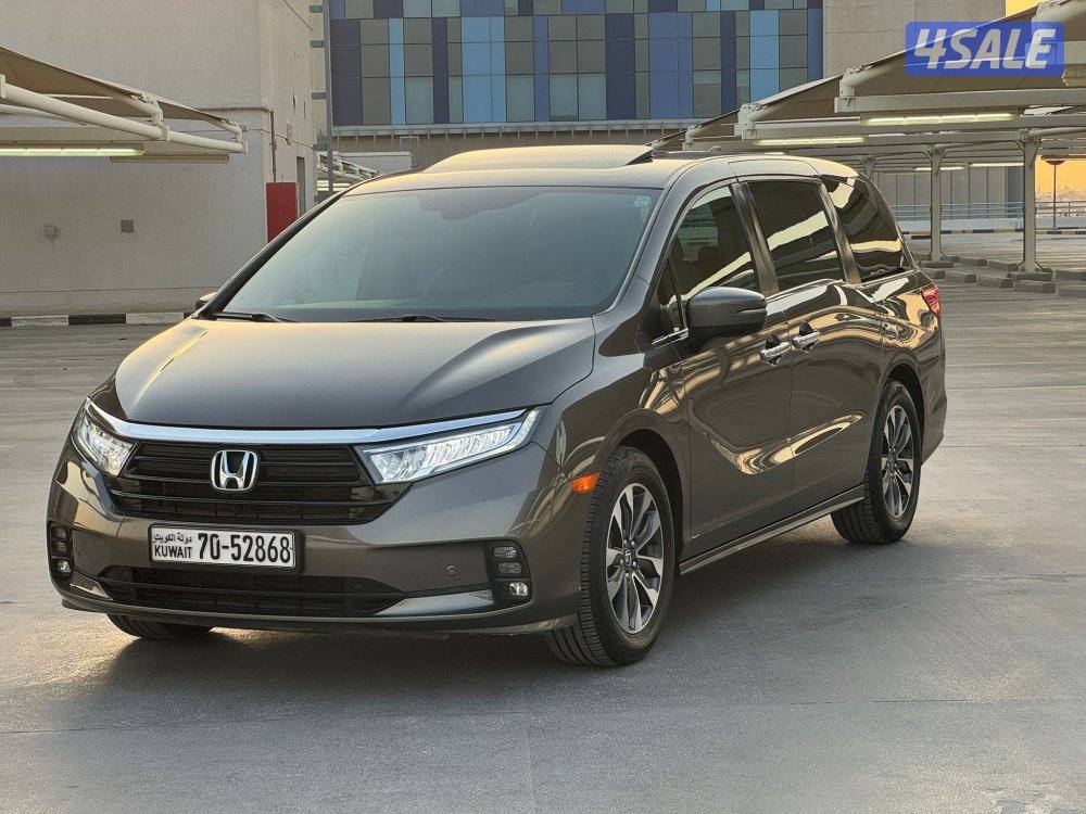 للبيع هوندا اوديسي موديل 2023 عداد 76 صبغ وكاااالة1