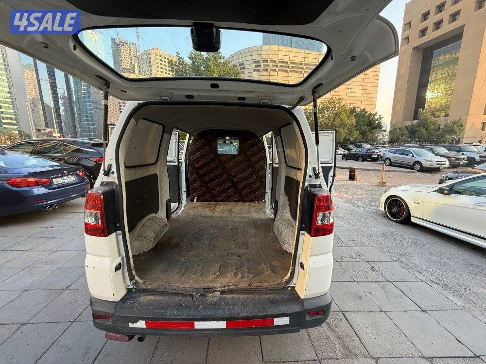 باص سوزوكي كاري موديل 201711