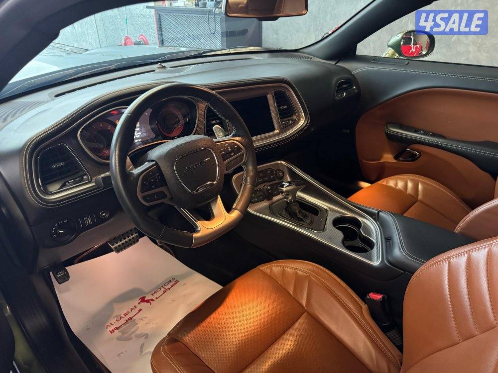 دودج تشالنجر هيلكات RED EYE1