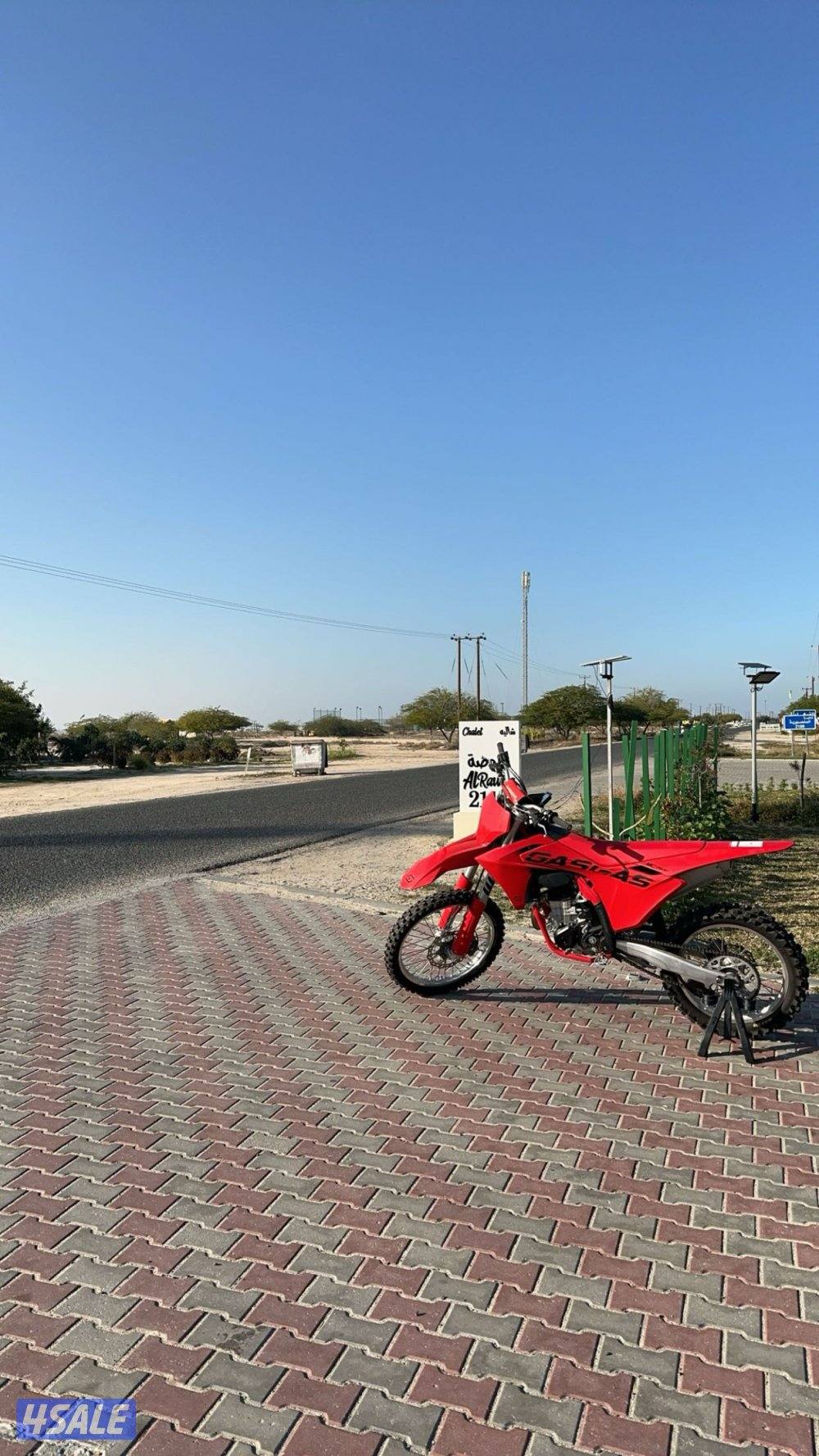 للبيع سيكل gas gas 2025 ماشي ٣ ساعات تقريبا وكاله نظيف طالع فيه طلعتين2