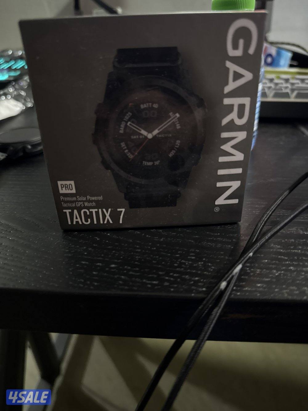 Garmin tactix 7 pro edition with 3 extra different straps4