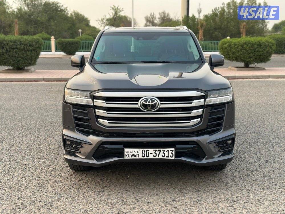 تويوتا لاند كروزر جي اكس ار تون تربو حمايه فل بودي ماشي 31 الف ضمان 712