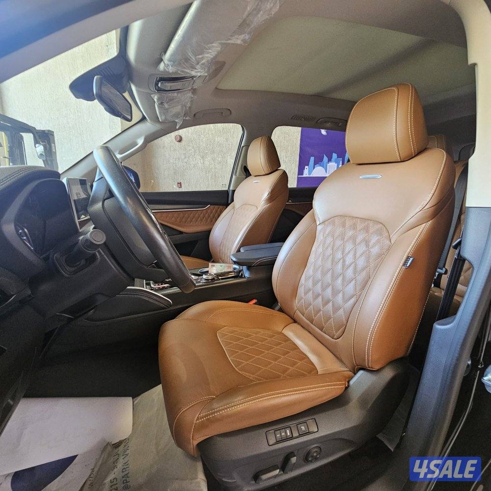 2022 Maxus D90 Executive Luxury – 4×4 • Grey • KWD 4,0003