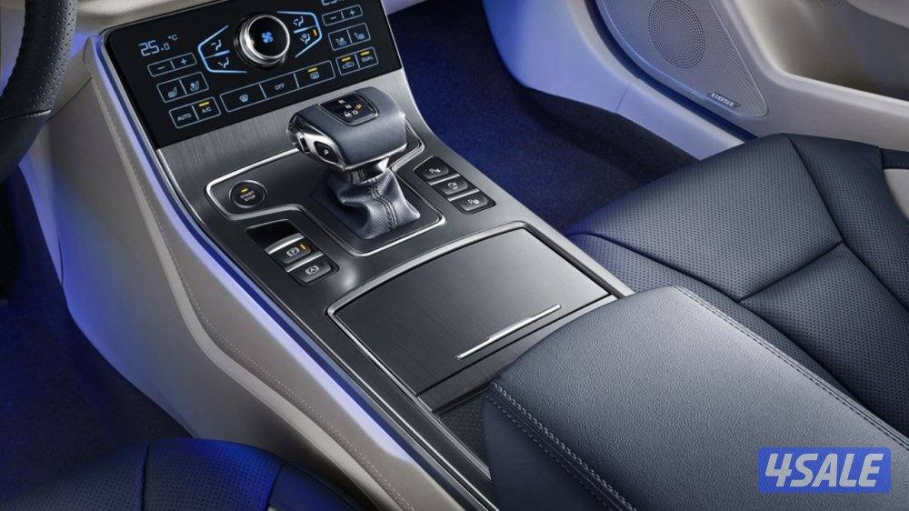 2021 HONGQI H5 Limousine – White – KWD 2,9994