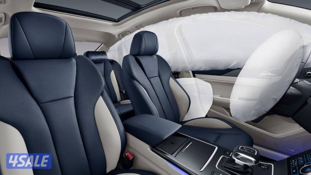 2021 HONGQI H5 Limousine – White – KWD 3,5003