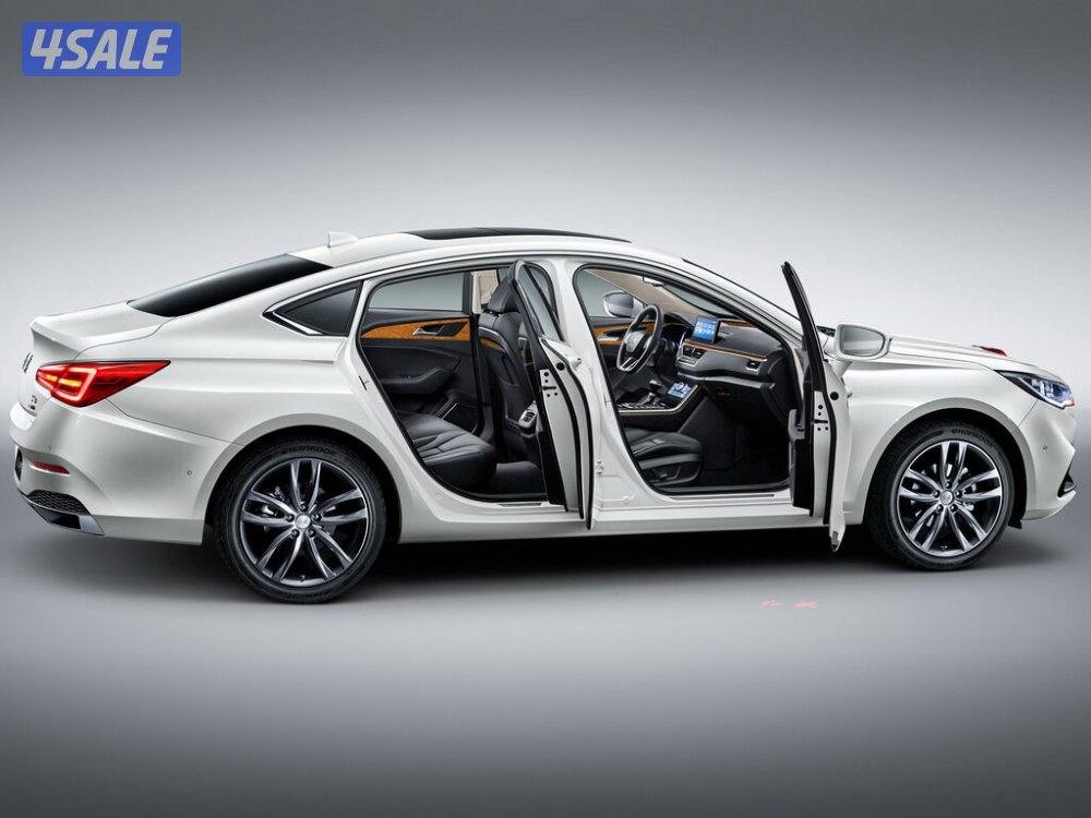 2021 HONGQI H5 Limousine – White – KWD 2,9002