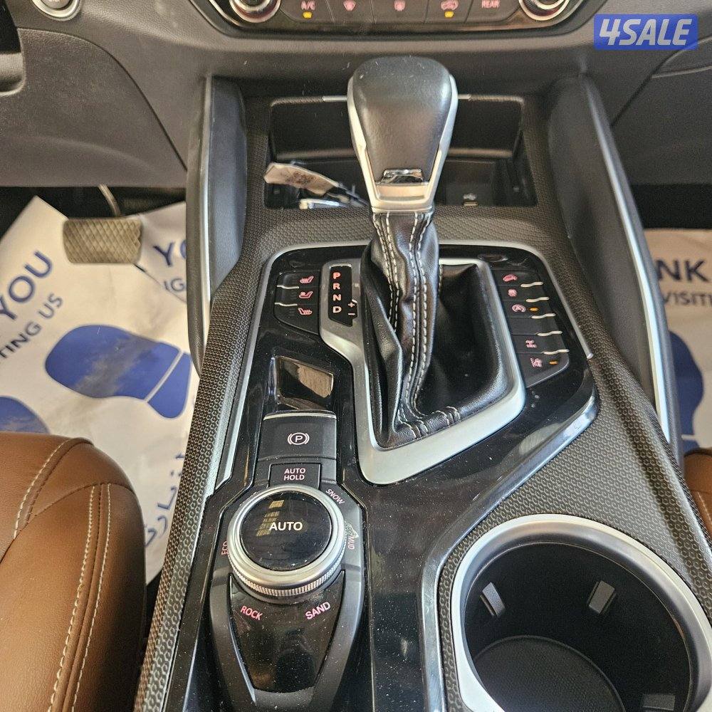 2022 Maxus D90 Executive Luxury – Grey • 4×4 • KWD 4,0003