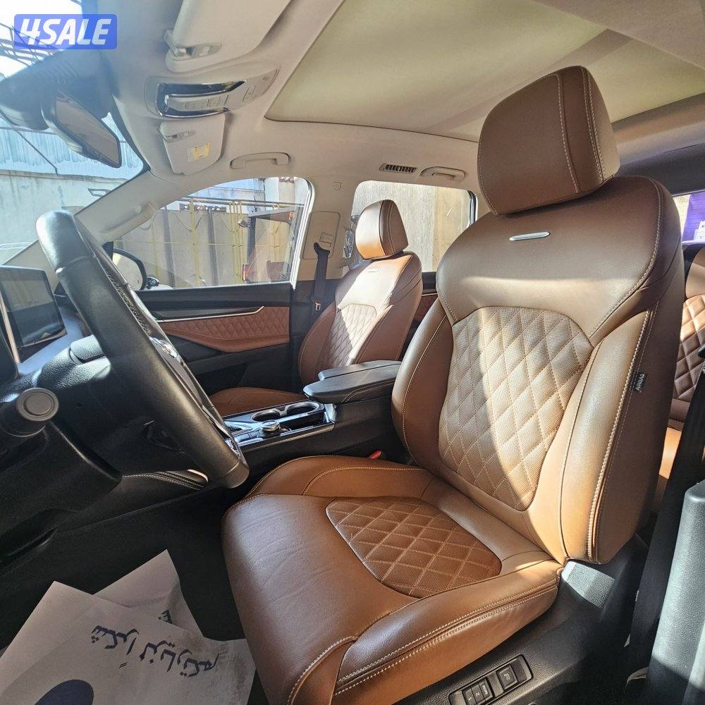 2022 Maxus D90 Executive Luxury – Grey • 4×4 • KWD 4,0006