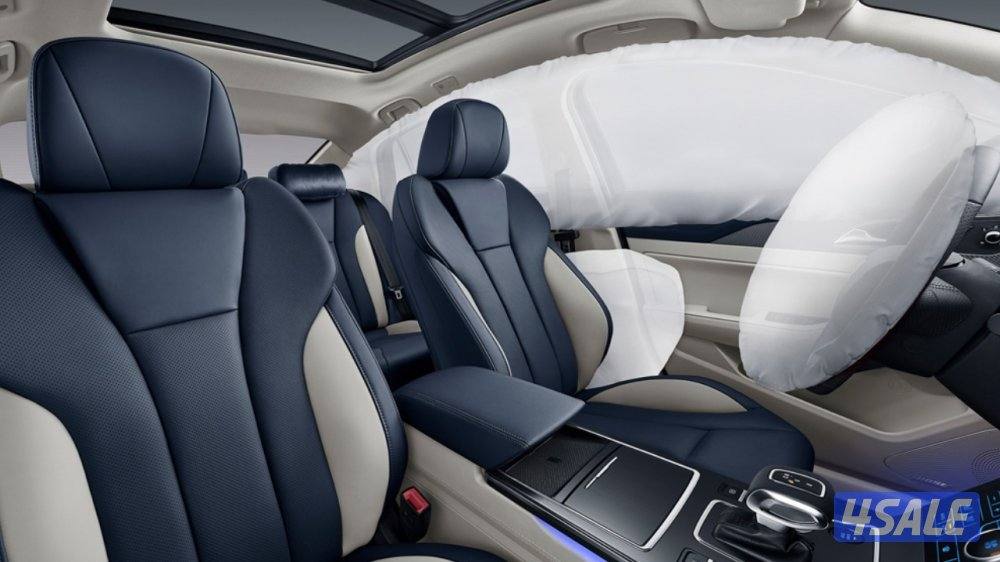 2021 HONGQI H5 Limousine – Gold – KWD 3,3004