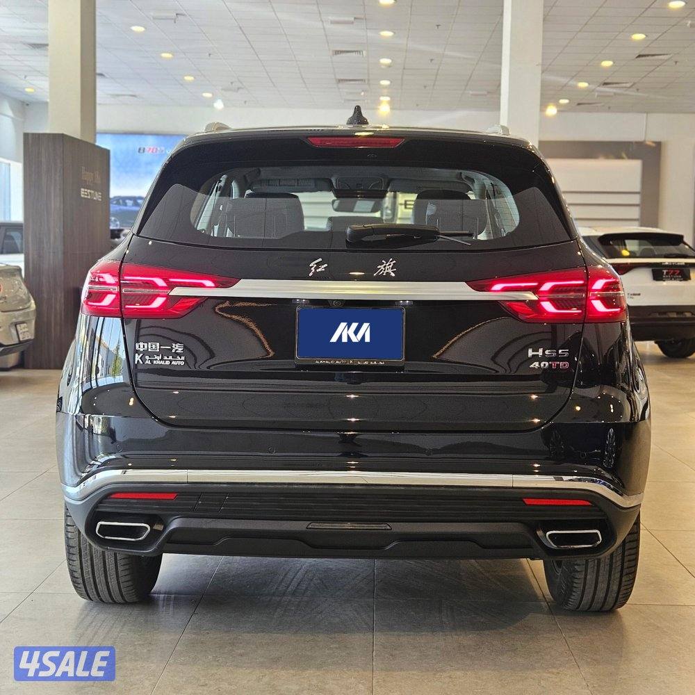 2022 HONGQI HS5 Limousine – Black – KWD 4,0001