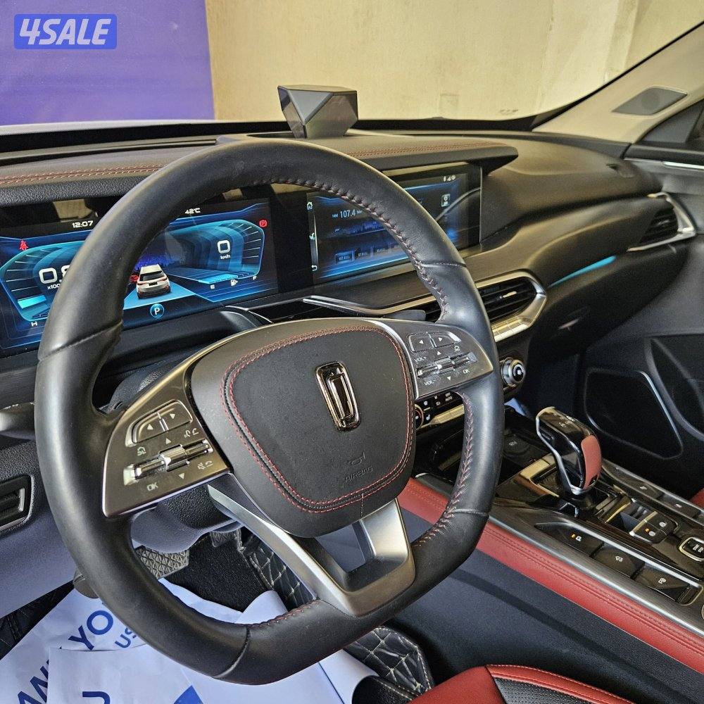 Bestune T77 – Black | 1.5L Turbo | Leather Interior | KWD 3,5007