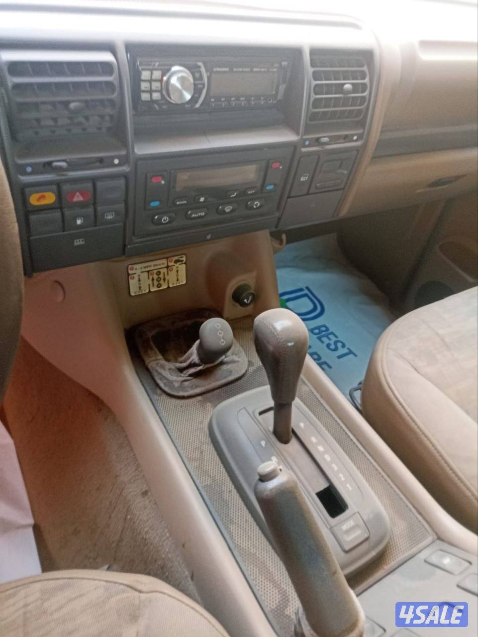 لاند روفر ديسكفري 2 – مستعمل
Land Rover Discovery 2 – Used9