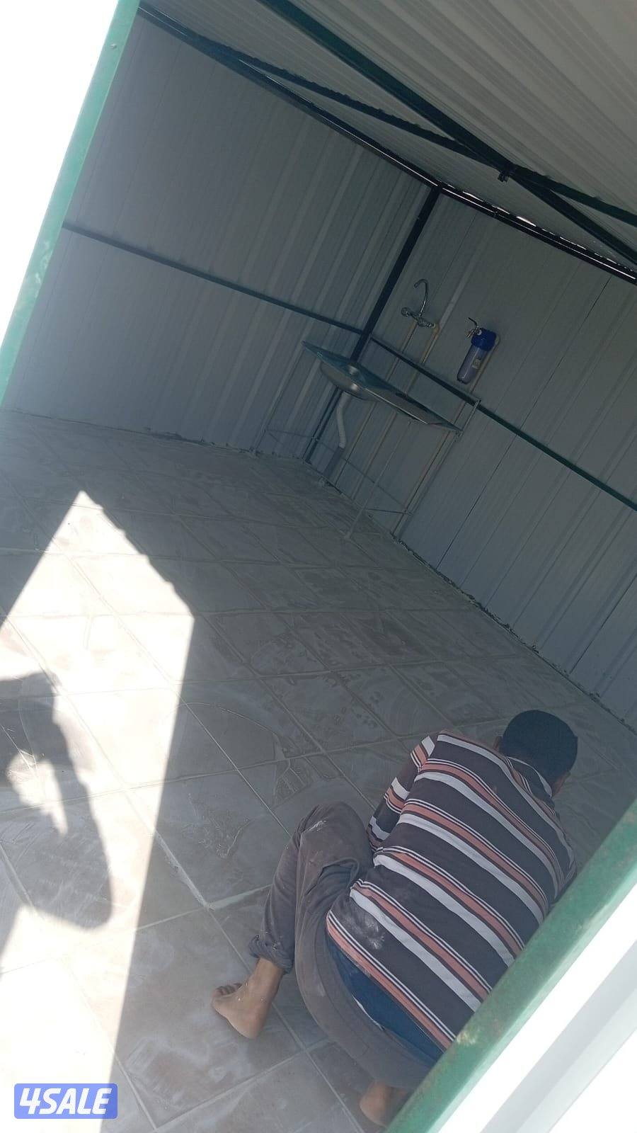 يوجد لدينا جميع أغراض البر، توانكي، مطابخ، حمامات، ركايز خشب مستعمل7