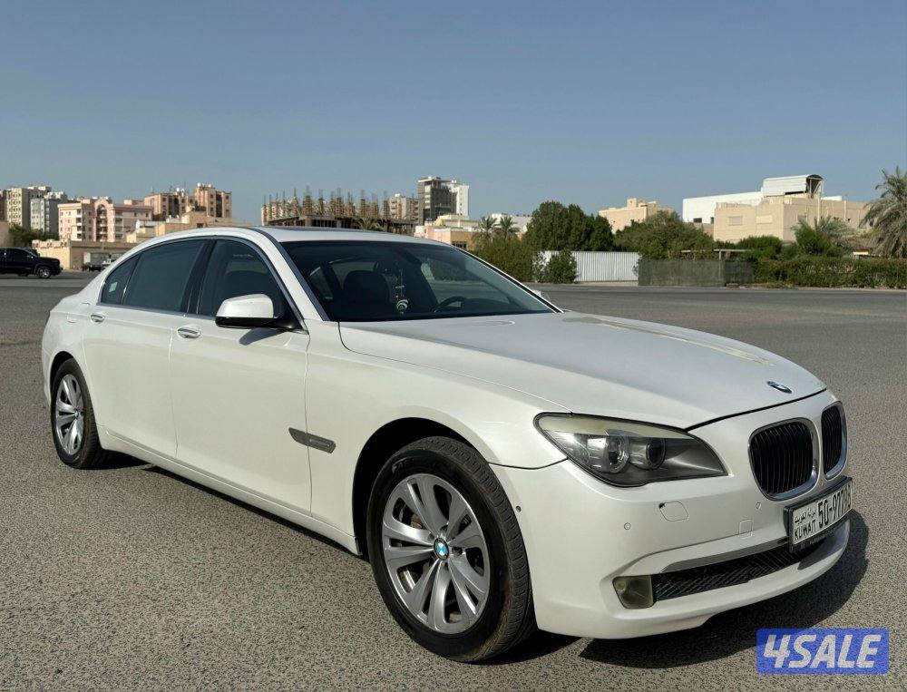 الي يدور النظييف بي ام دبليو BMW730LI مواصفات 740LI موديل 2011 فحص2