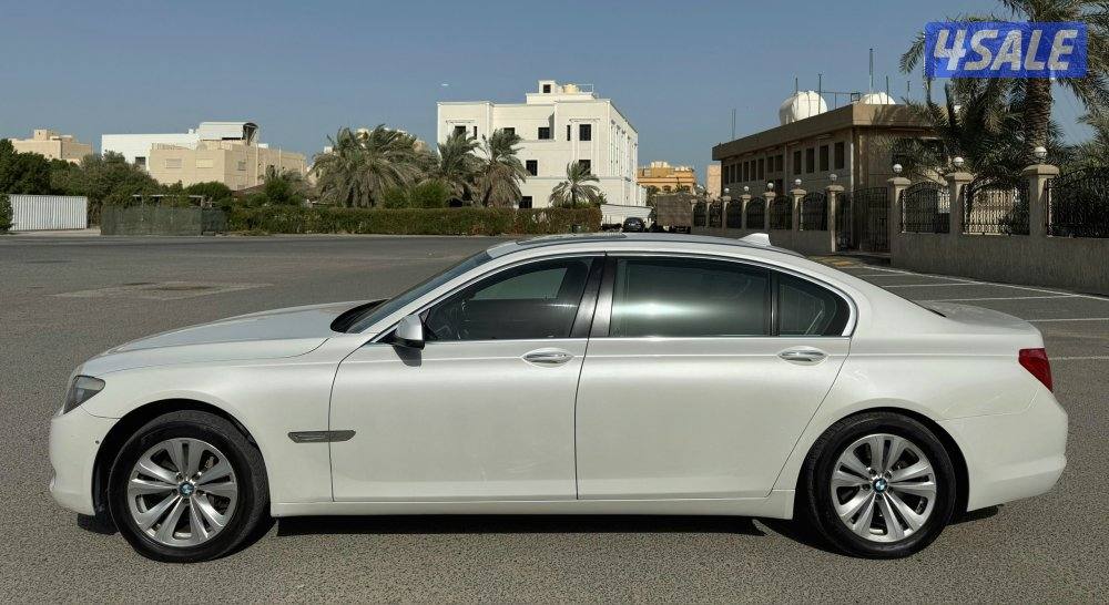 الي يدور النظييف بي ام دبليو BMW730LI مواصفات 740LI موديل 2011 فحص5