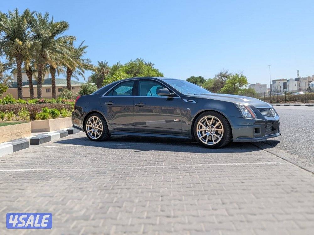 للبيع CTS-V 2012 مخزن3