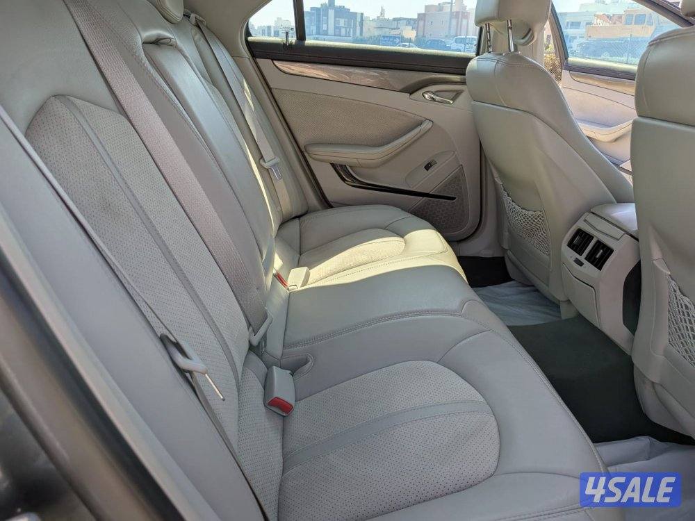 للبيع CTS-V 2012 مخزن5