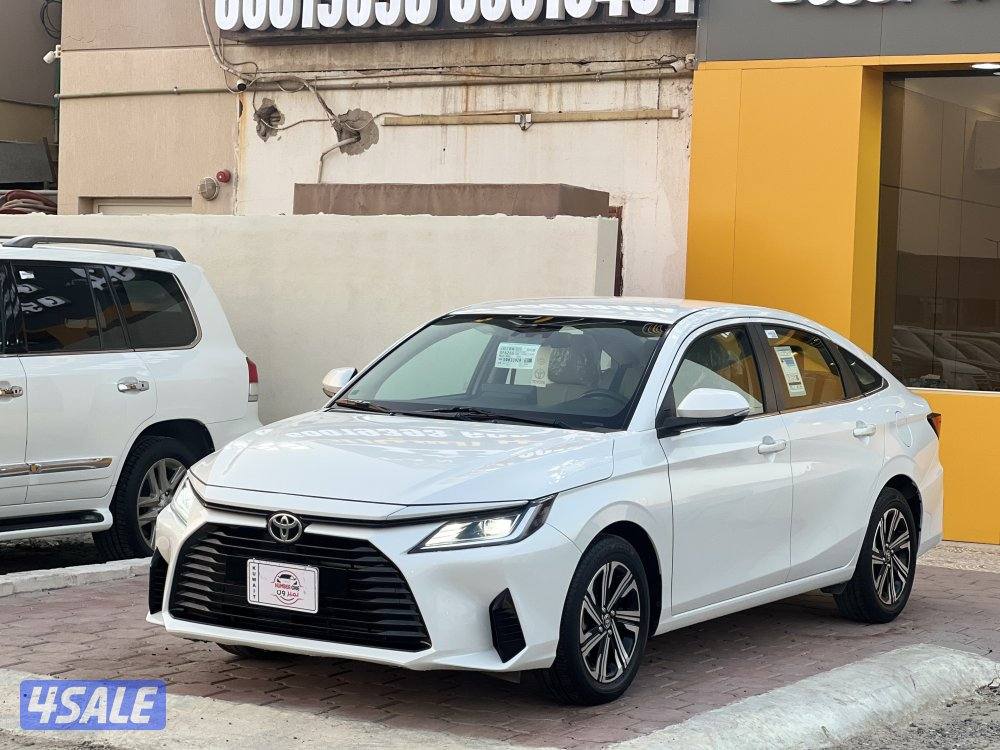 للبيع ياريس 2023 الدرجة الأولى صبغ الوكالة2