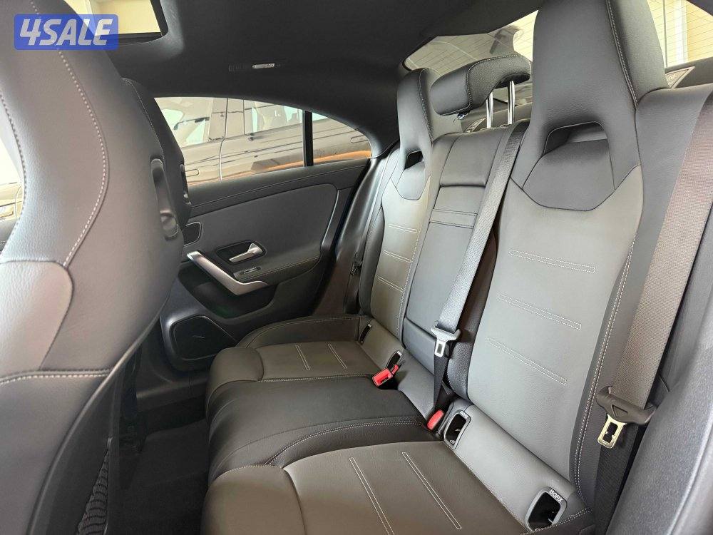 ClA200 COUPE PREMIUM9