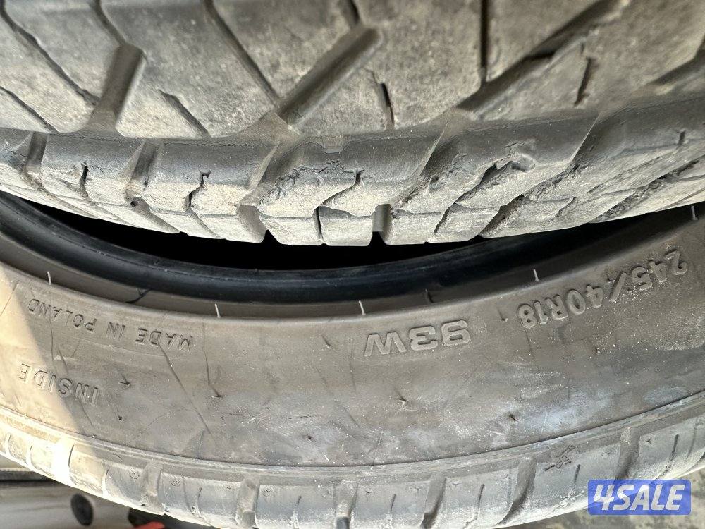 اطارات حجم 18/245/40 ماركة كوديير طقم 4 تواير1