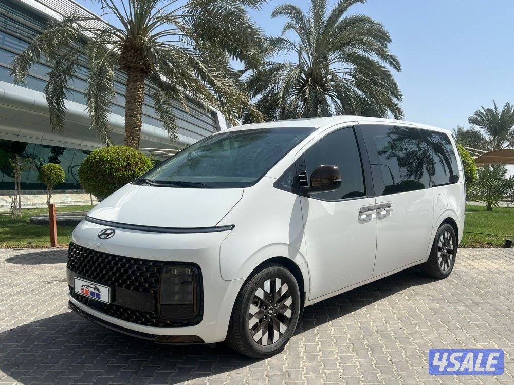 للبيع هيونداي ستاريا موديل 2022 أعلى فئه بالوكالة1