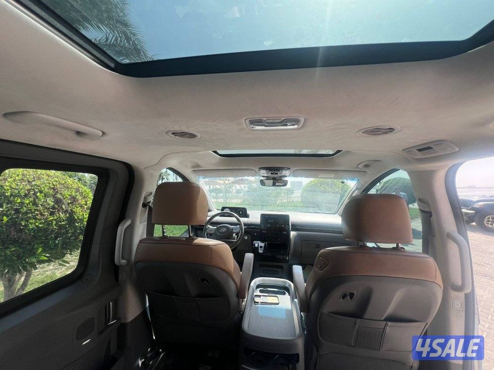 للبيع هيونداي ستاريا موديل 2022 أعلى فئه بالوكالة5