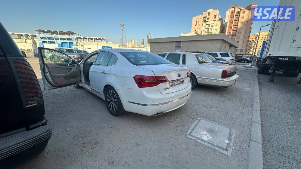 كيا كاندينزا بحالة ممتازة9