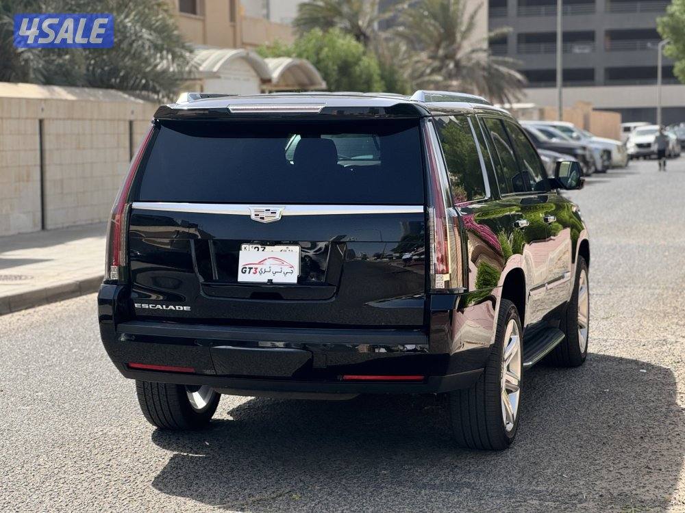 CADILLAC ESCALADE 20171