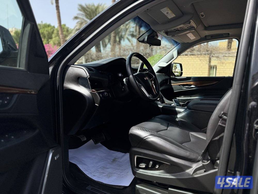 CADILLAC ESCALADE 20175