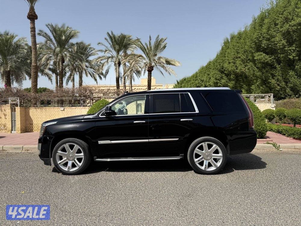 CADILLAC ESCALADE 20176